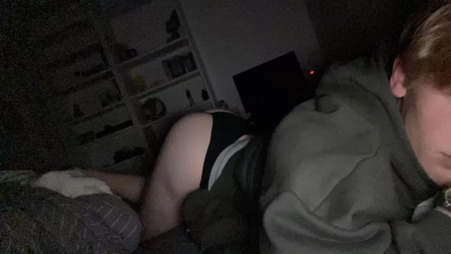 20 m Rub your fat cocks on my ass hung+++ snap: austen_folkner yes i show face
