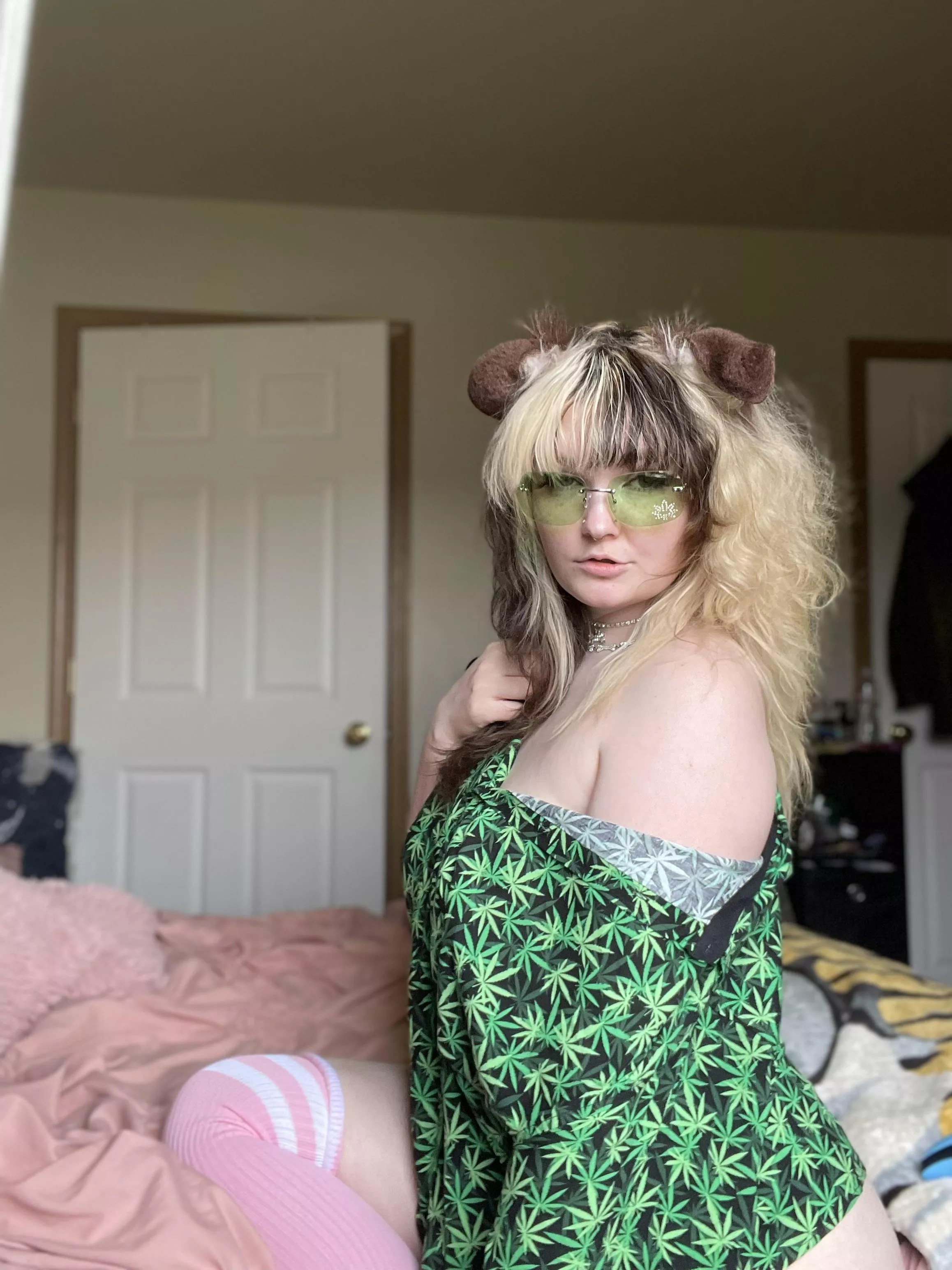 Arff! 🐶 Happy 420🫠🍃