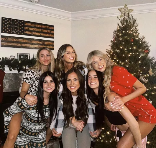 Choose one to spend the night with[6] 1 is back left