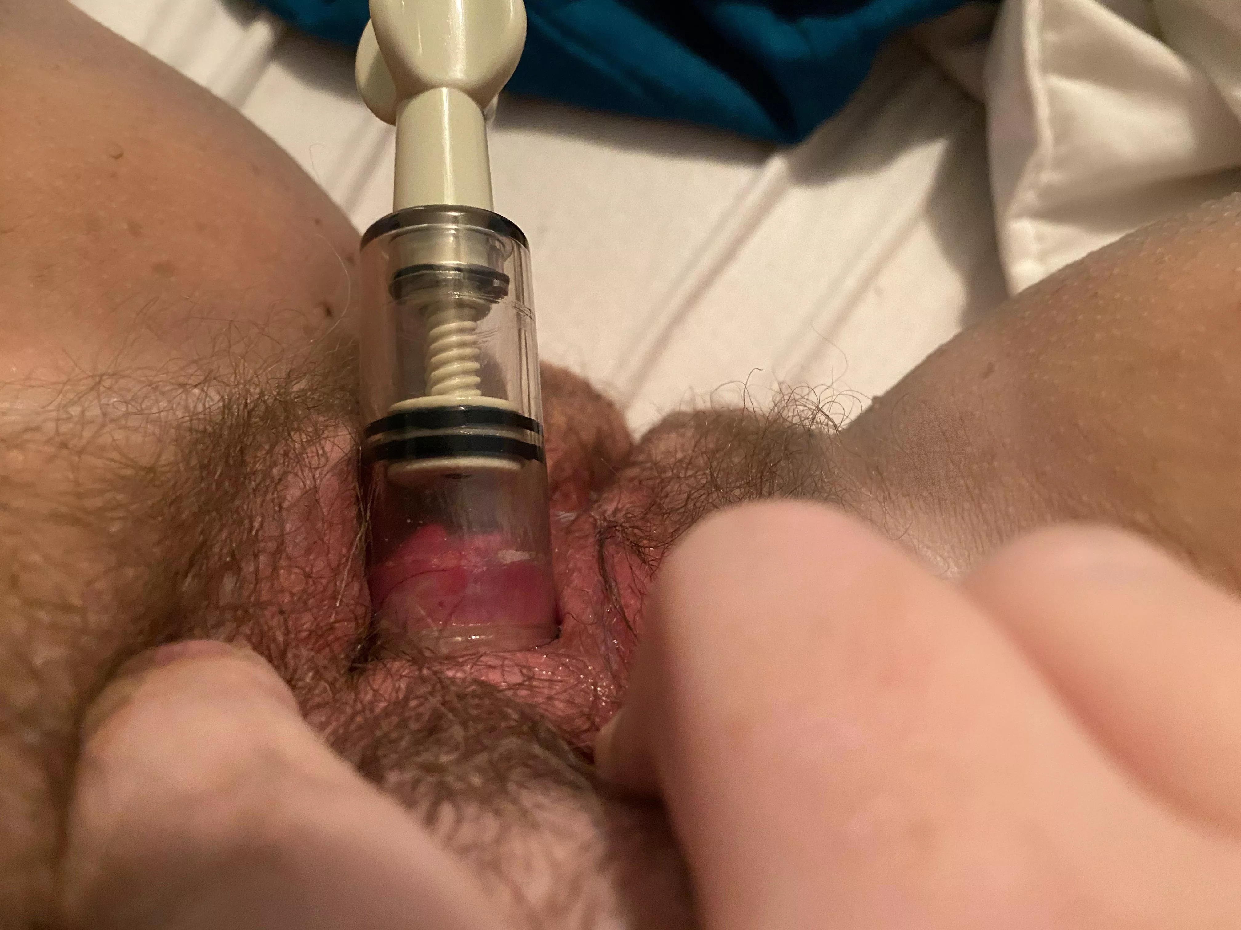 Enlarging my clitty
