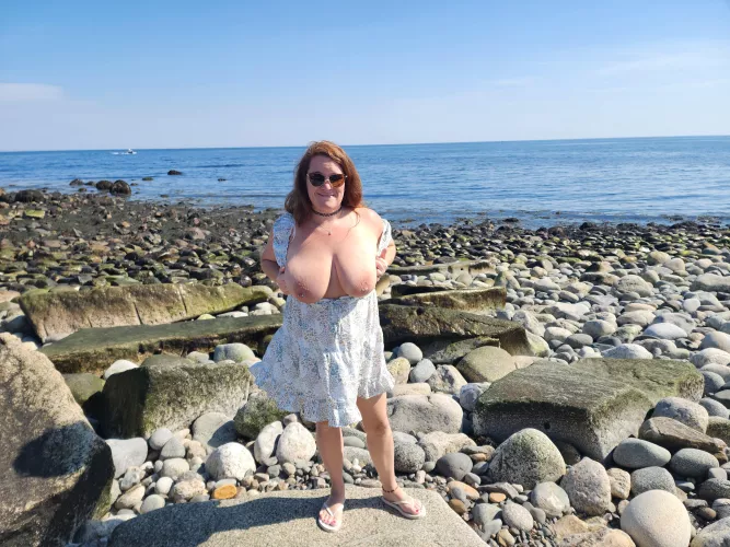 Flashing at the shore....
