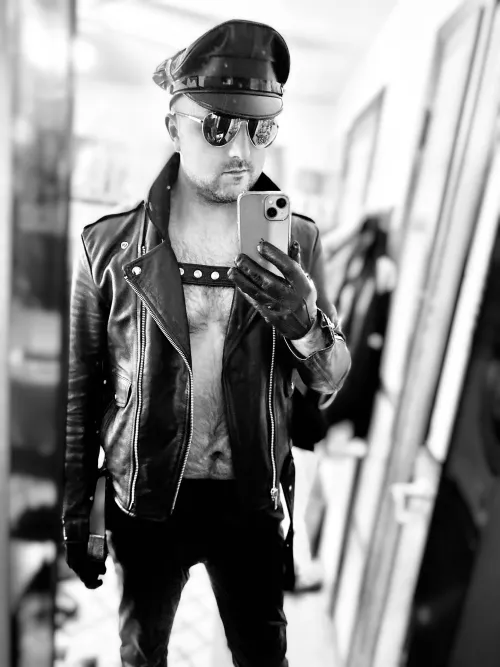 full leather friday. message me!