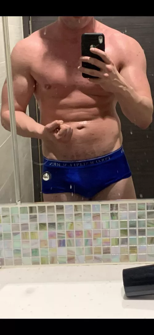 Getting a bit snug 😬