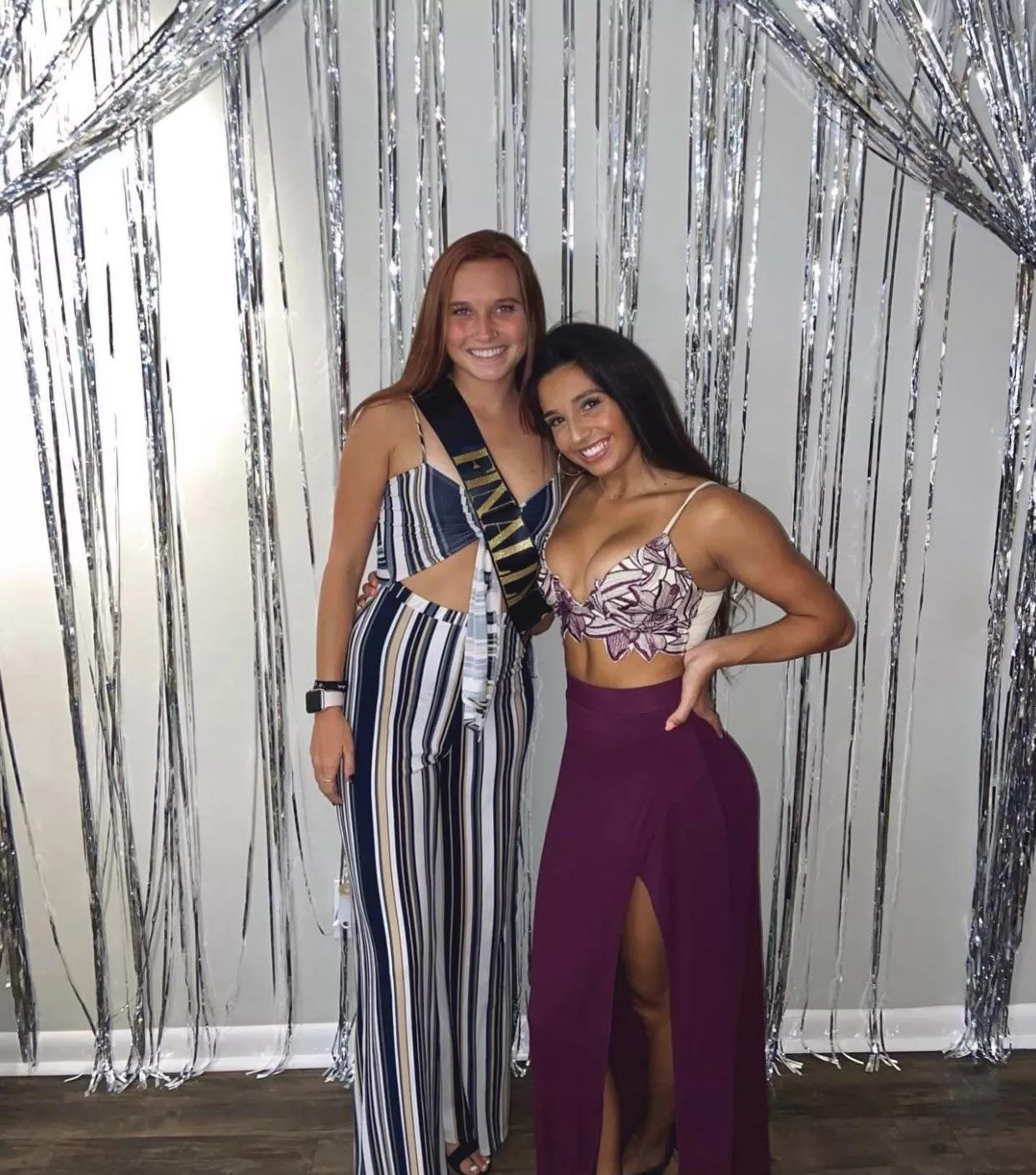 Ginger or brunette [2]