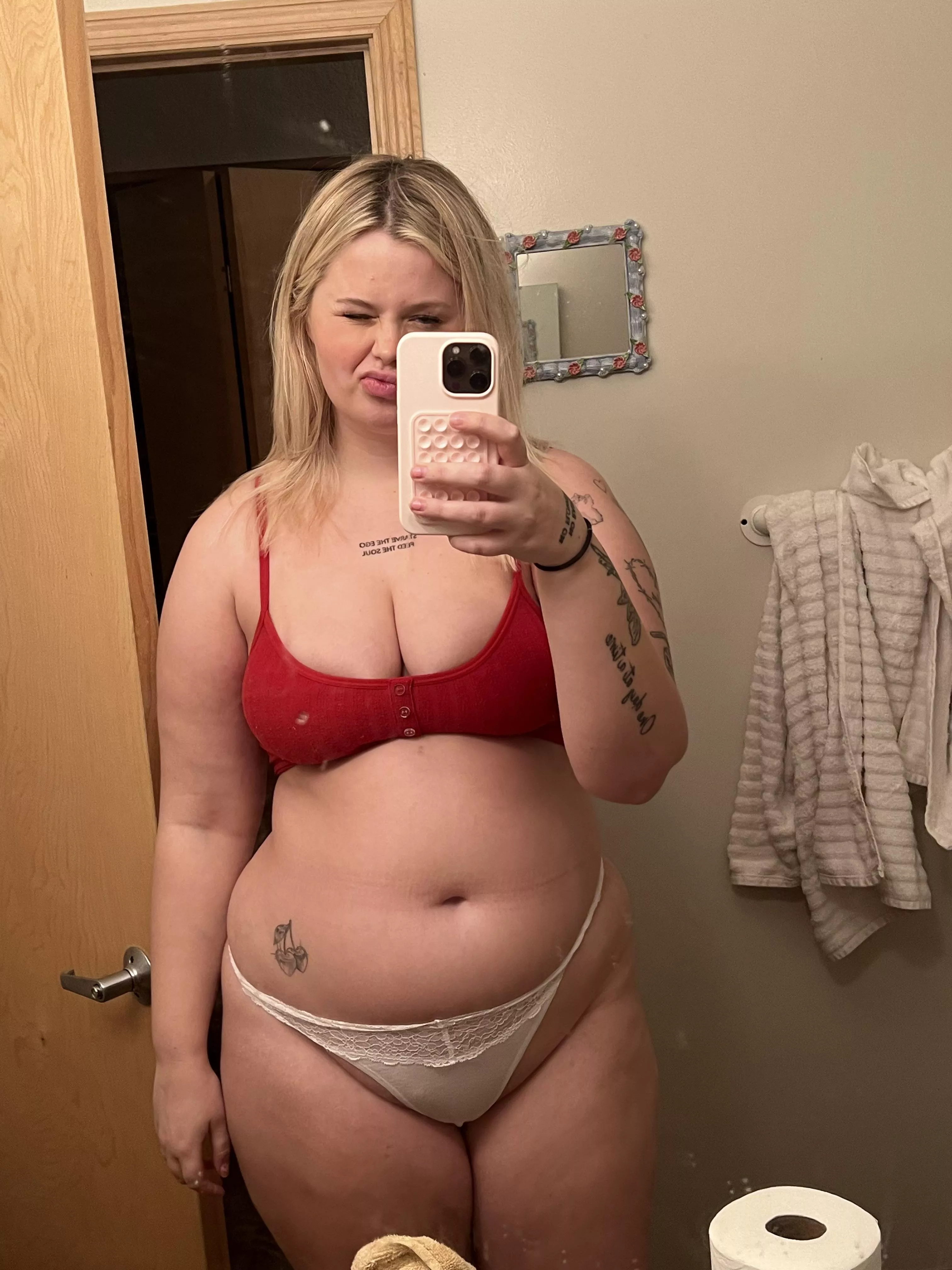 God I’m getting so fat 