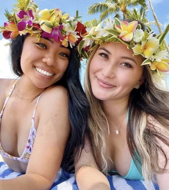 Hawaiian Girls