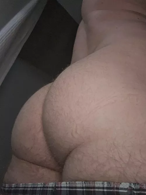 Hip thrusts and of course squats! Duh!