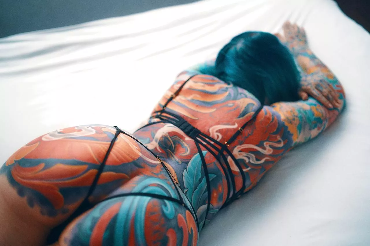 I hope you like girls with tattoos like mine