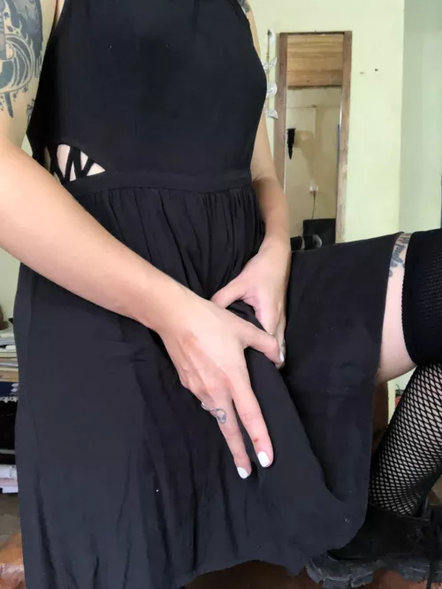 I need someone to stick my big bulge in 😈