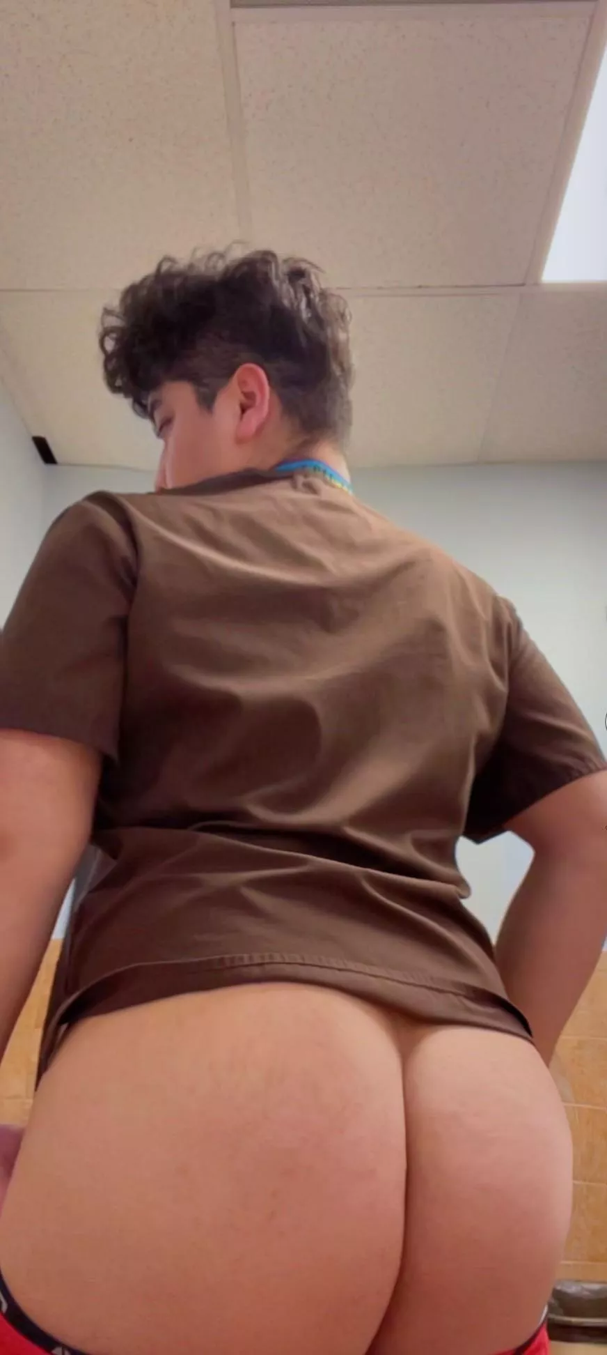 I think I need a spanking! 🫦