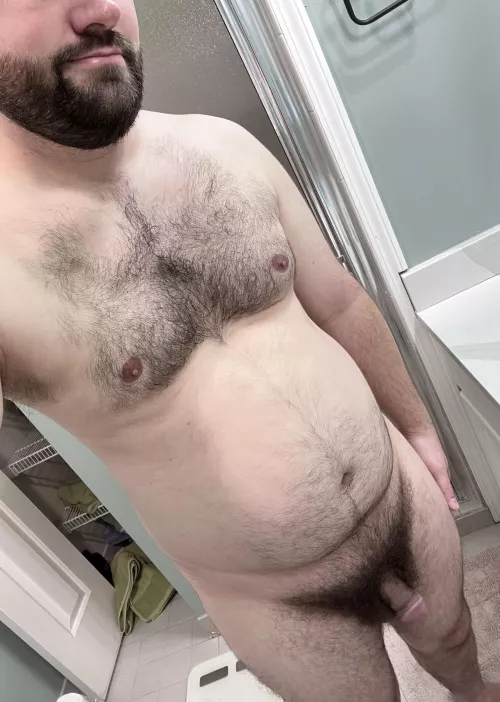 I’ll gladly make your weekend memorable 😏