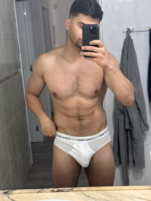 I’m looking for new gym buddy