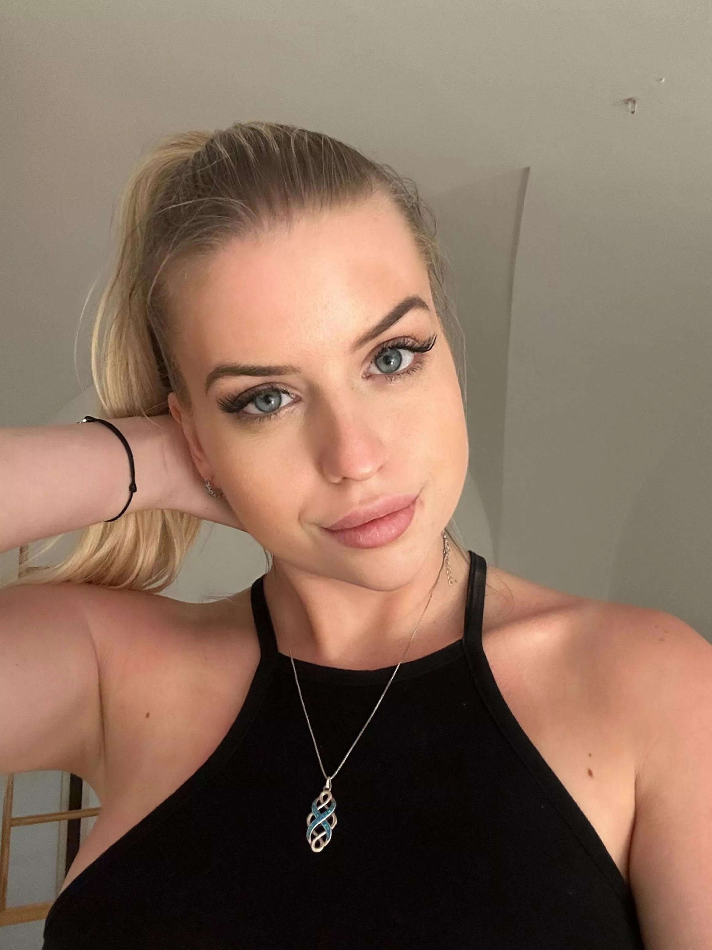 I've been told that my eyes are the first thing people notice about me, do you think that's true