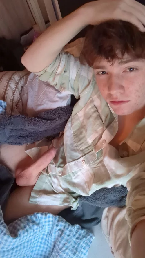 Join me in bed? 😖