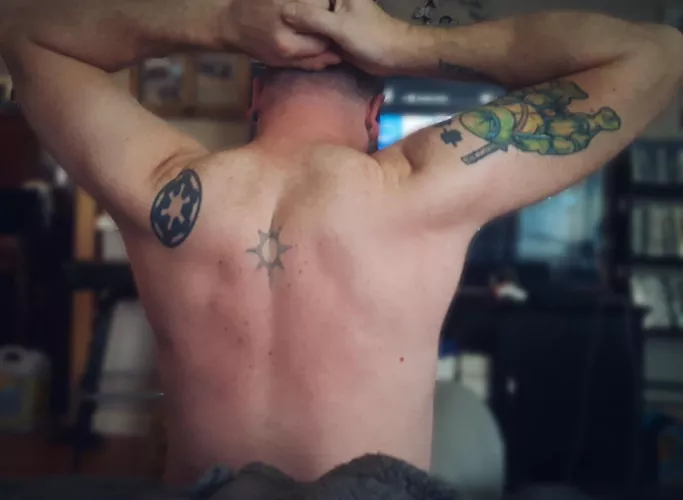 Just a stretching break between games..