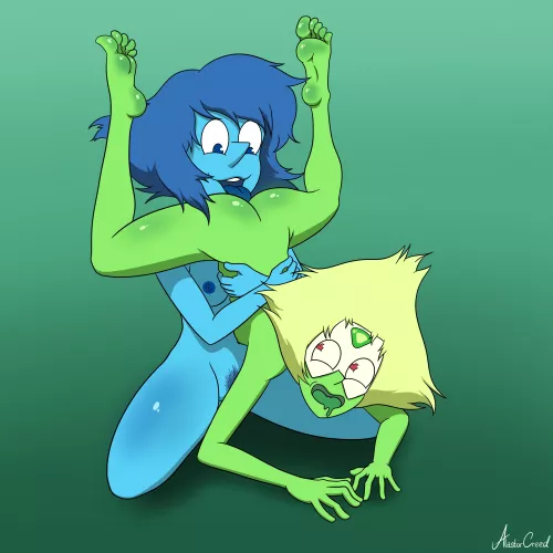 Lapis havin a lil snacc (Alastor_Creed)