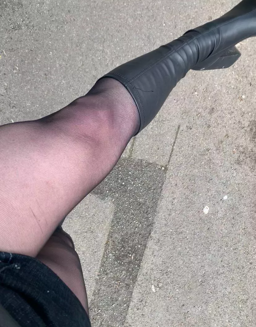 Lock up your sons, dads, uncles, brothers, your girl is out tonight in these bad boys