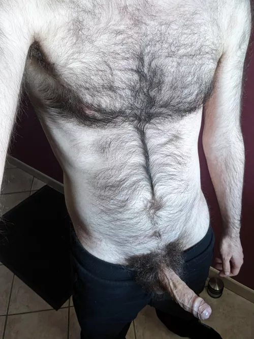 Looks like something hairy and veiny wants your attention again 😏