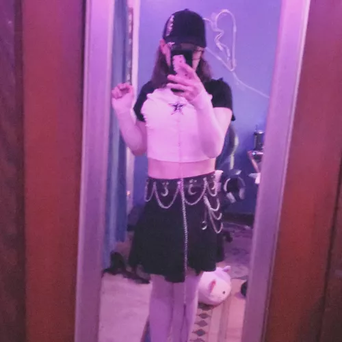 My dad sometimes confuses me for a girl hehe :3