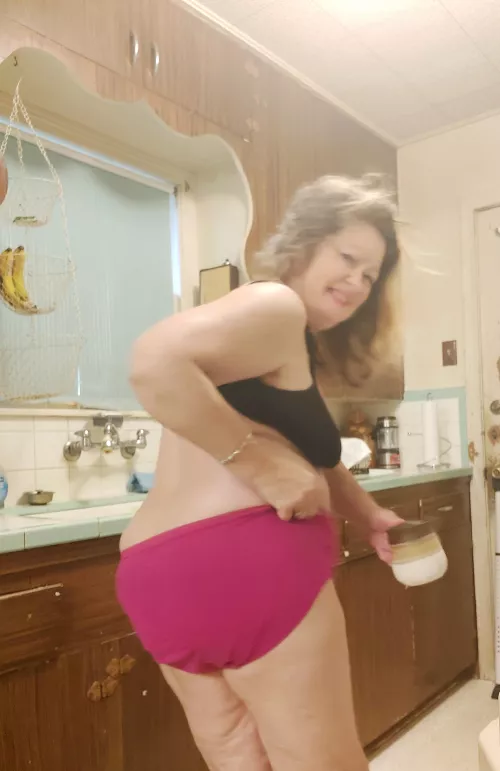 My red panties should help you give me cream