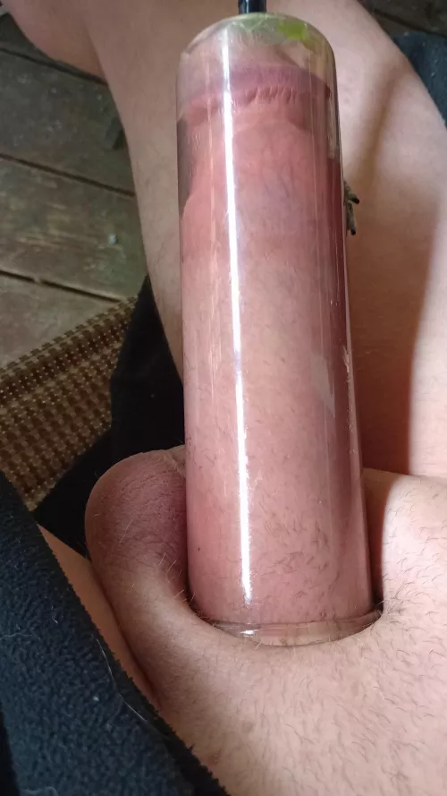 Needs a good sucking 