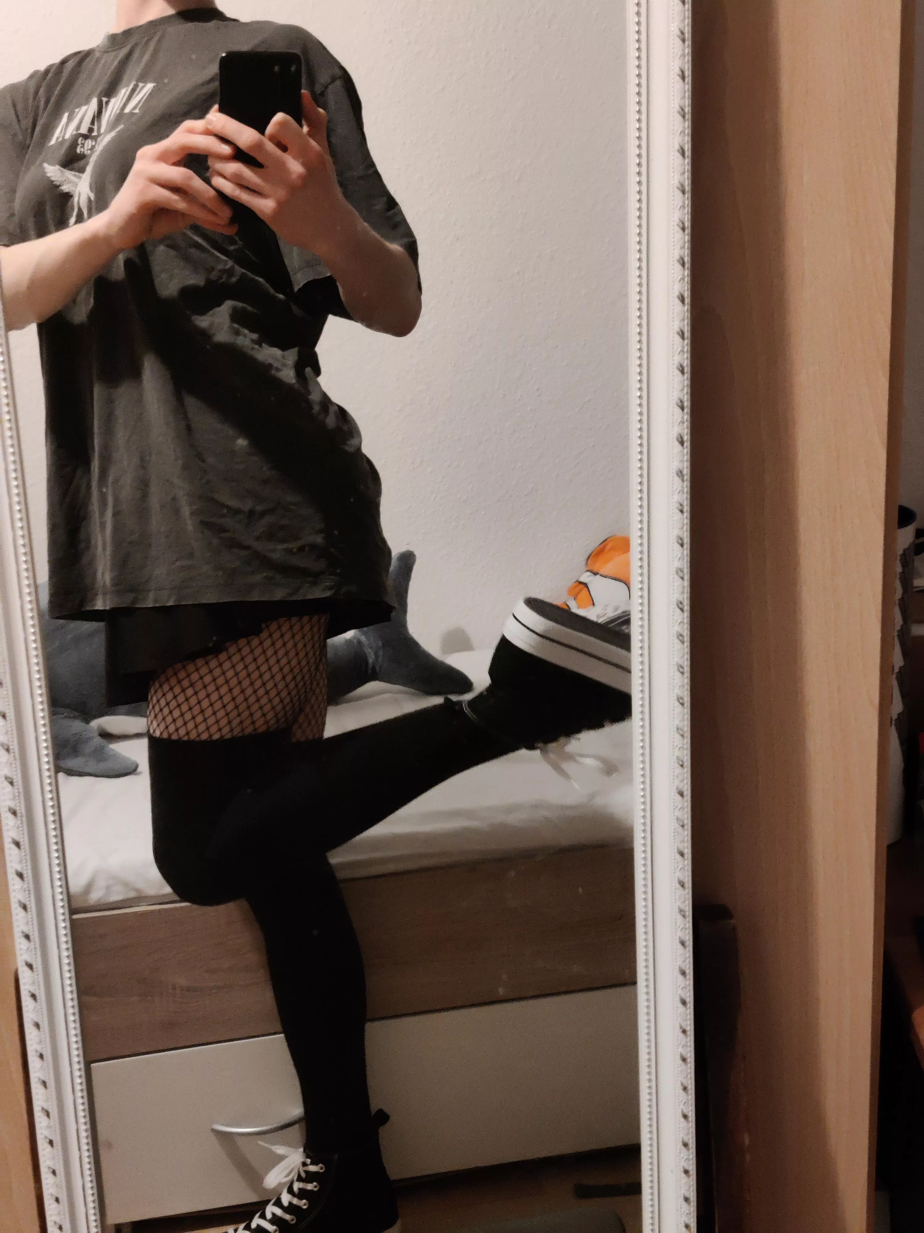 new skirt, new shoes, new fishnets! <333