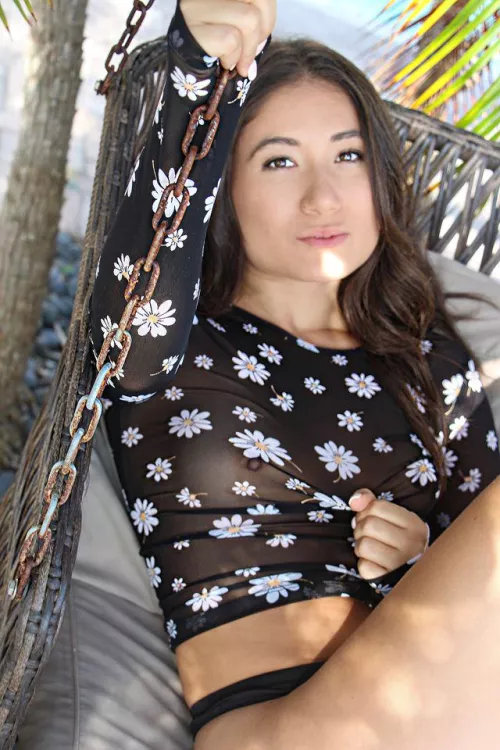 Peek-a-boo, I see you!