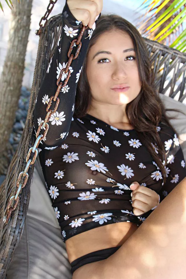 Peek-a-boo, I see you!