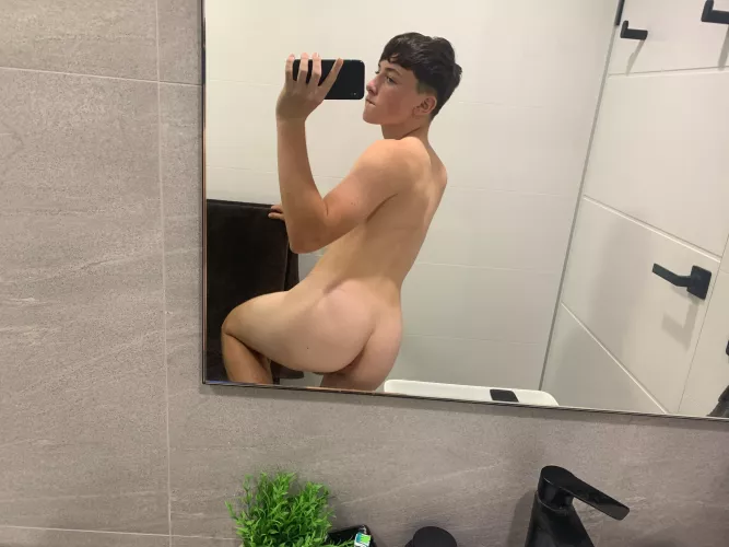 smooth verses add me xx lucas_monks20