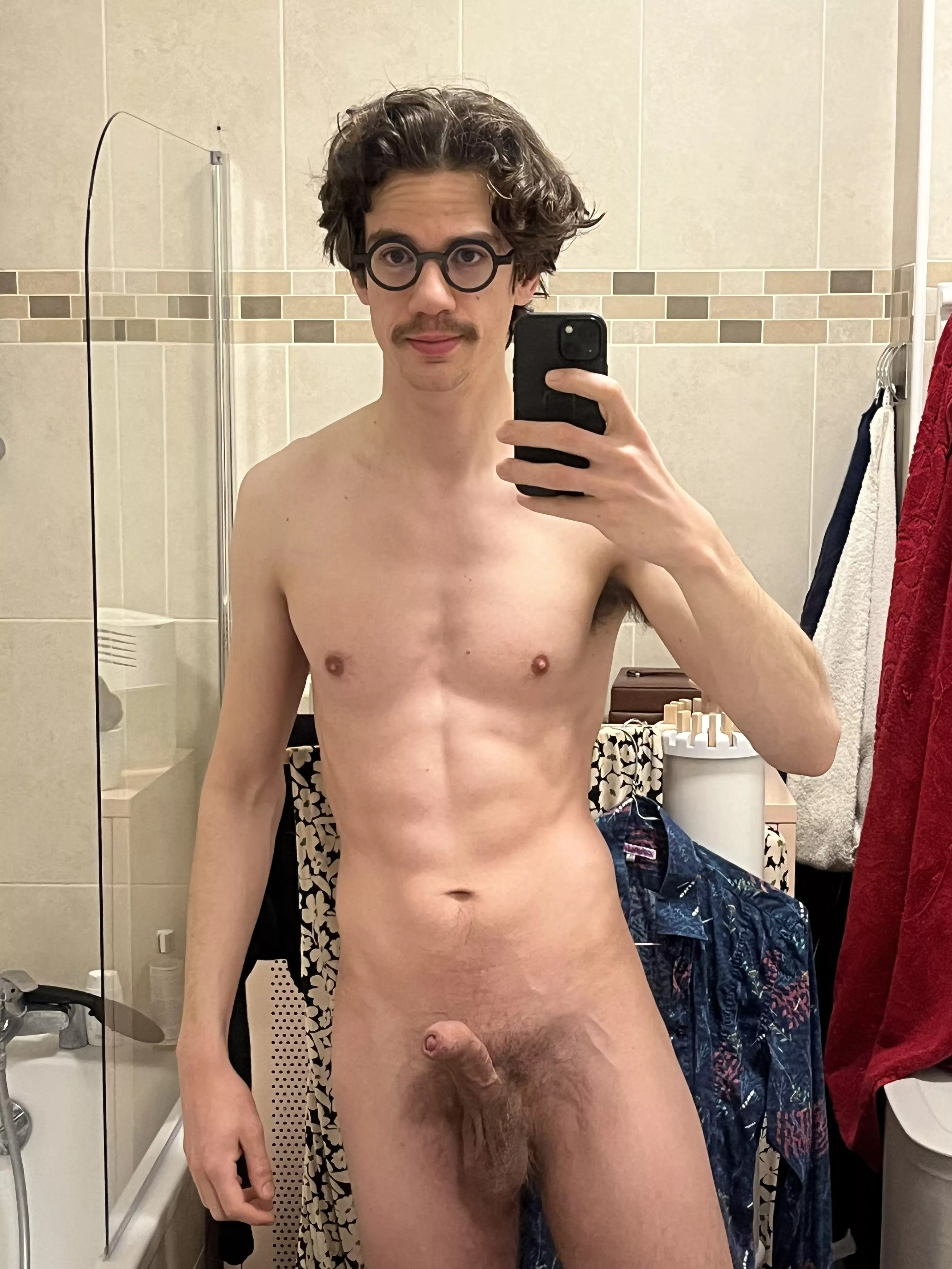 Sorry about the messy background :-)