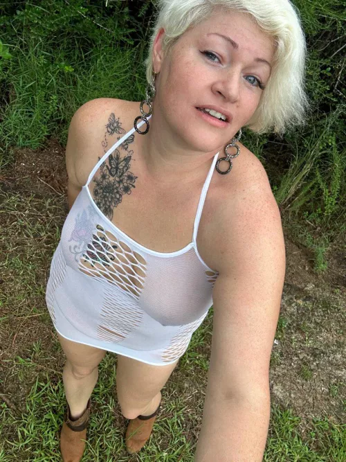 Taking my fishnets outside