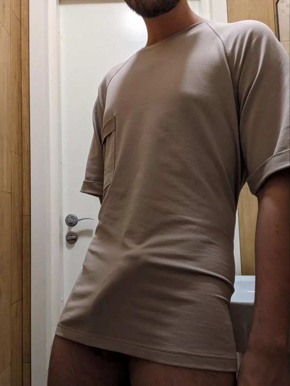 This T-shirt isn’t doing much is it 