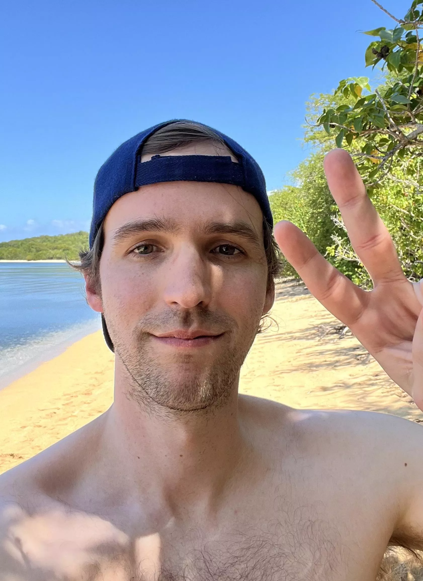 👋🏼 vacation mode ✅