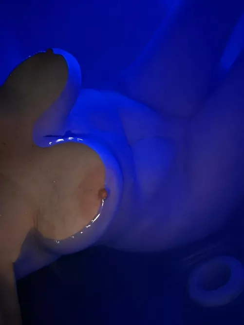 51(f) 40DDD floaters!!