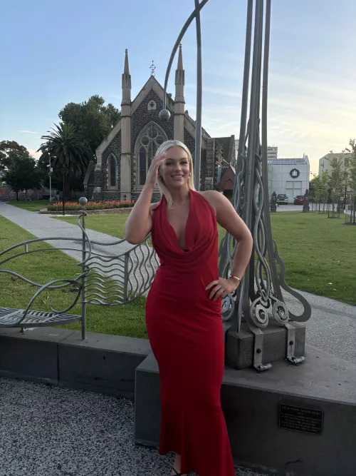 After lunch... love or sex?