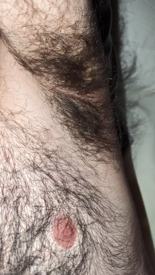 Always the same armpits.