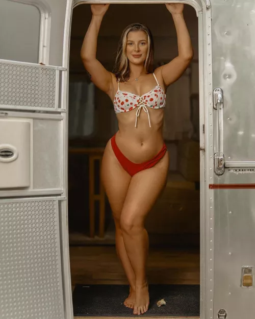 Cherry top Red bottom 