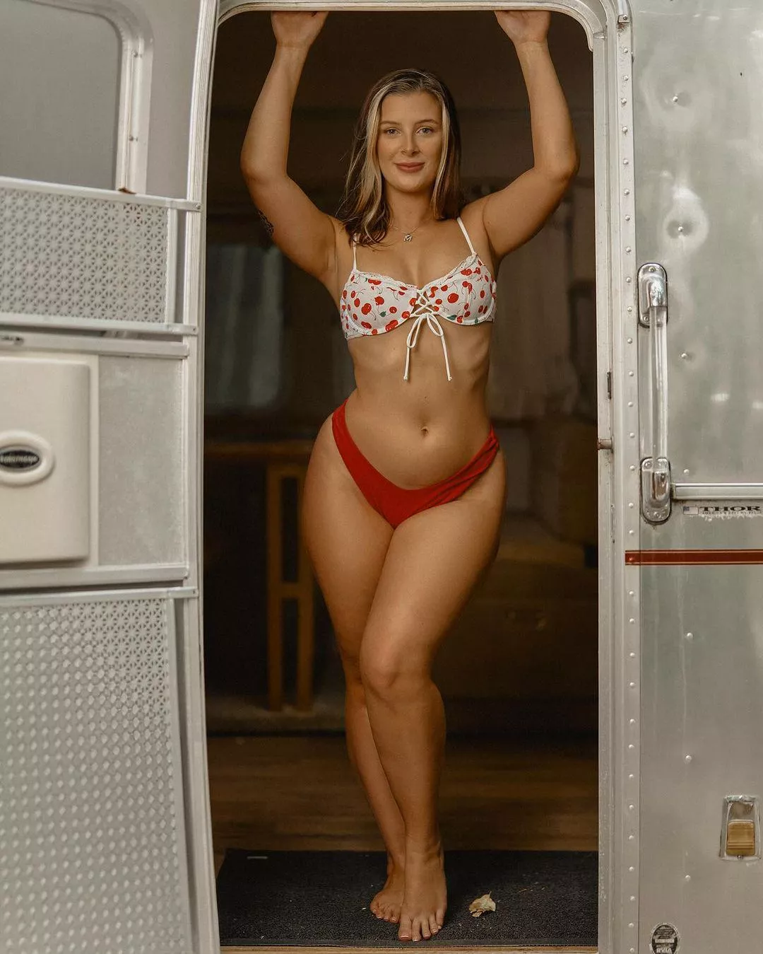 Cherry top Red bottom 