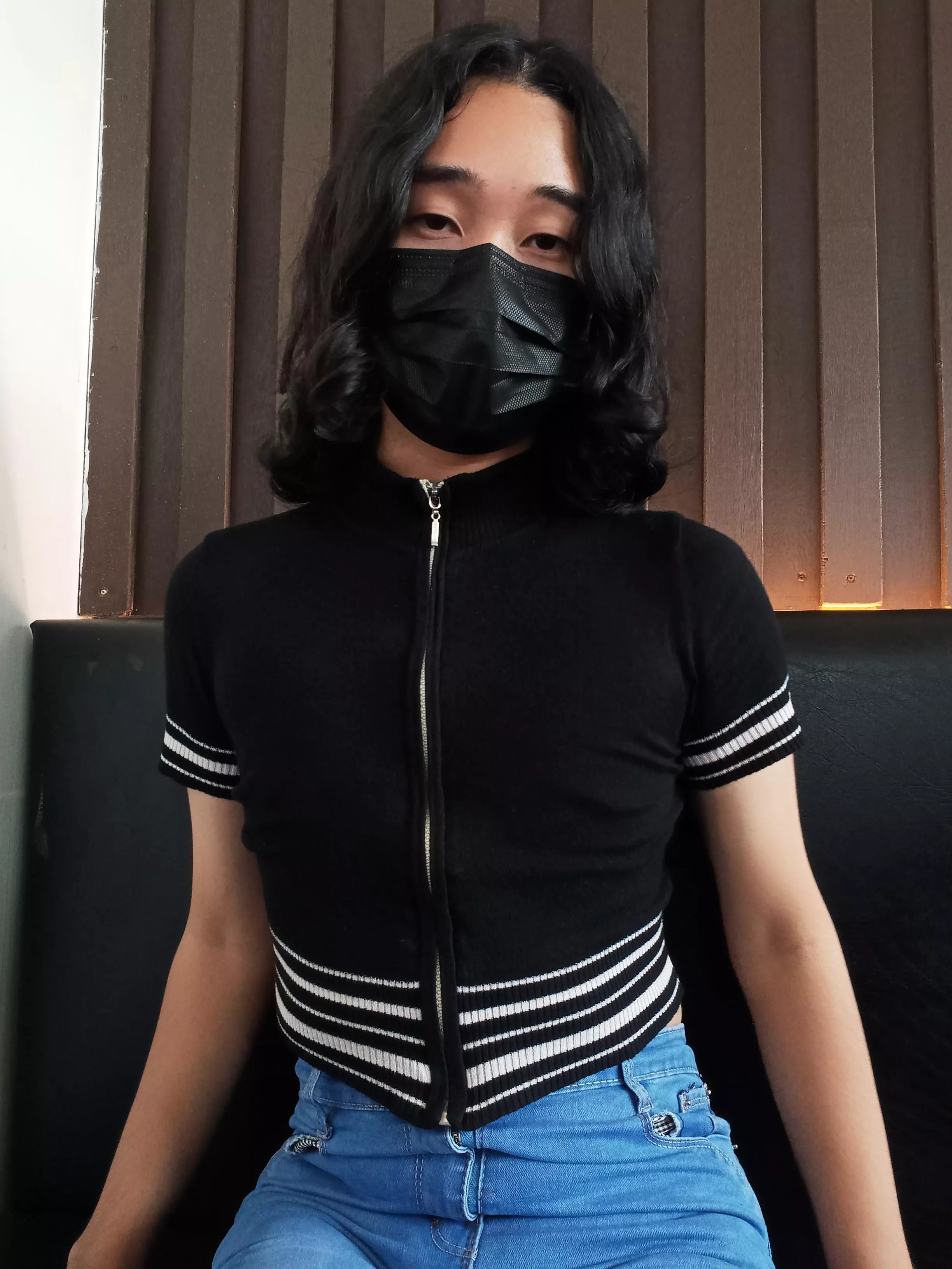 chest so flat u can use it as a chopping board🤣