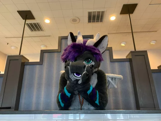 Come sit with me, I won't bite. <3