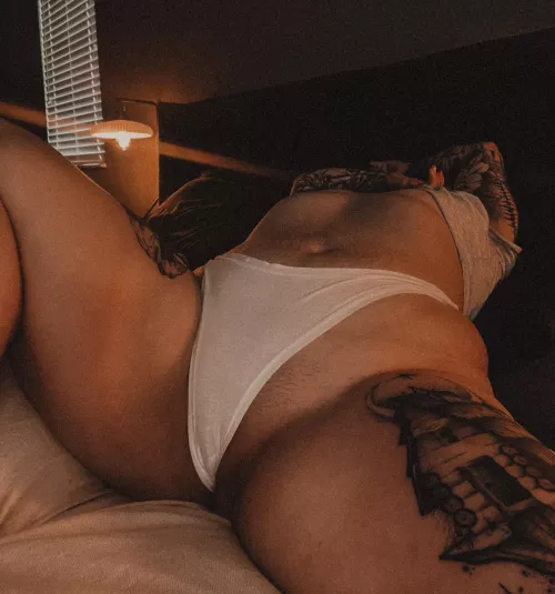 Crawl up and pull em to the side 