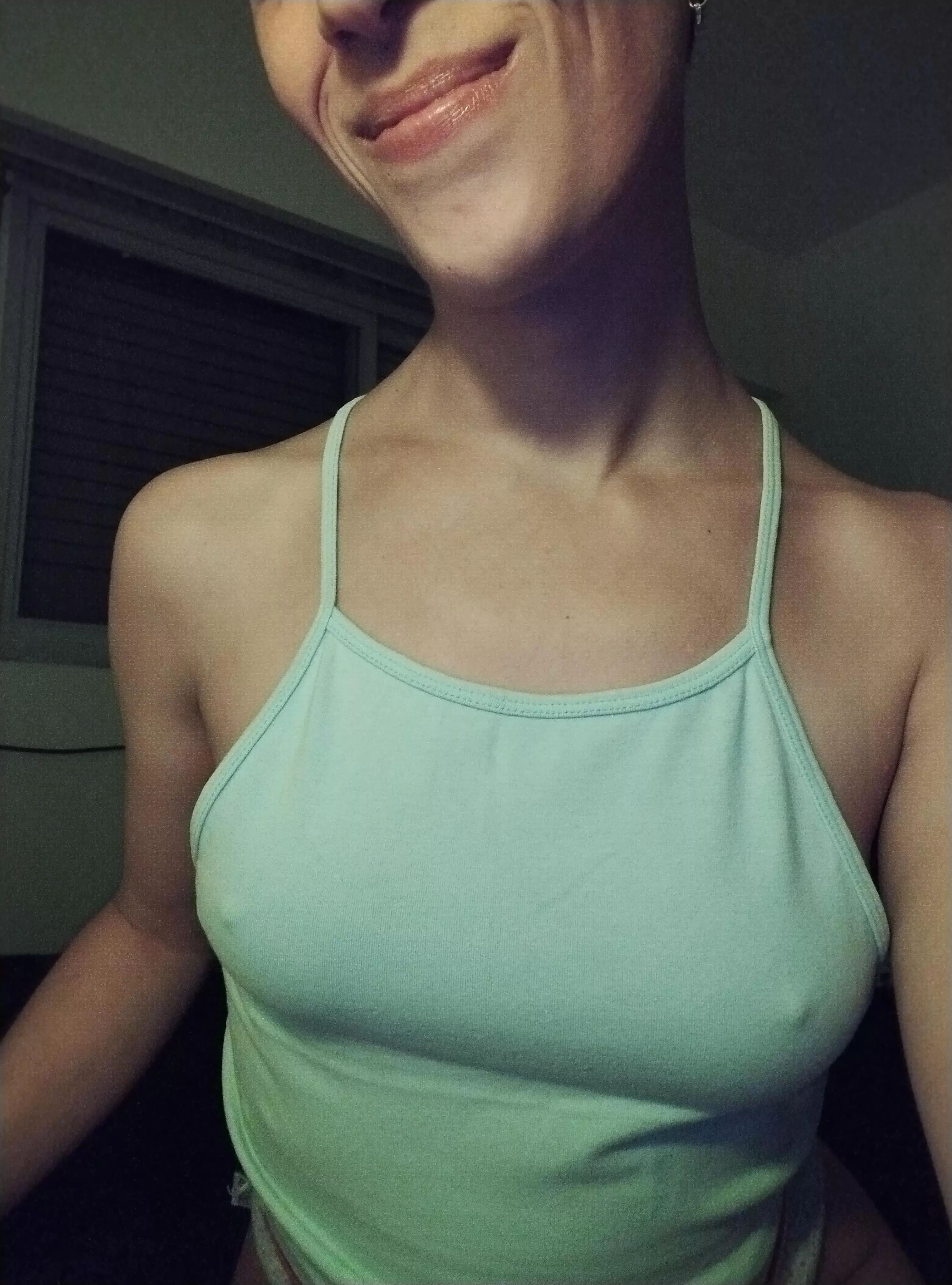 From a further angle. No bra no problems. 😘