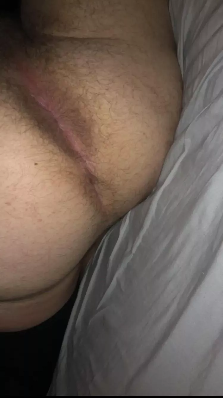 How’s my hole look