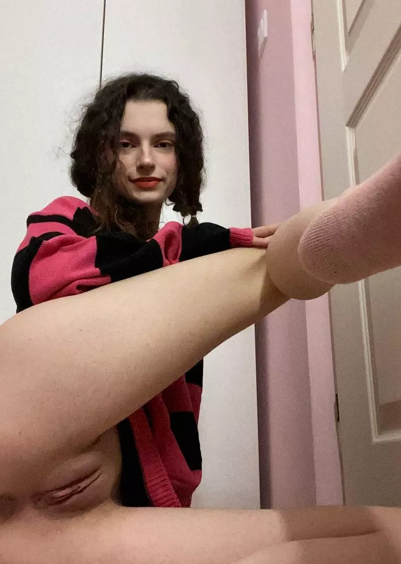 i showed you my naughty parts, now its time for you to be naughty to me