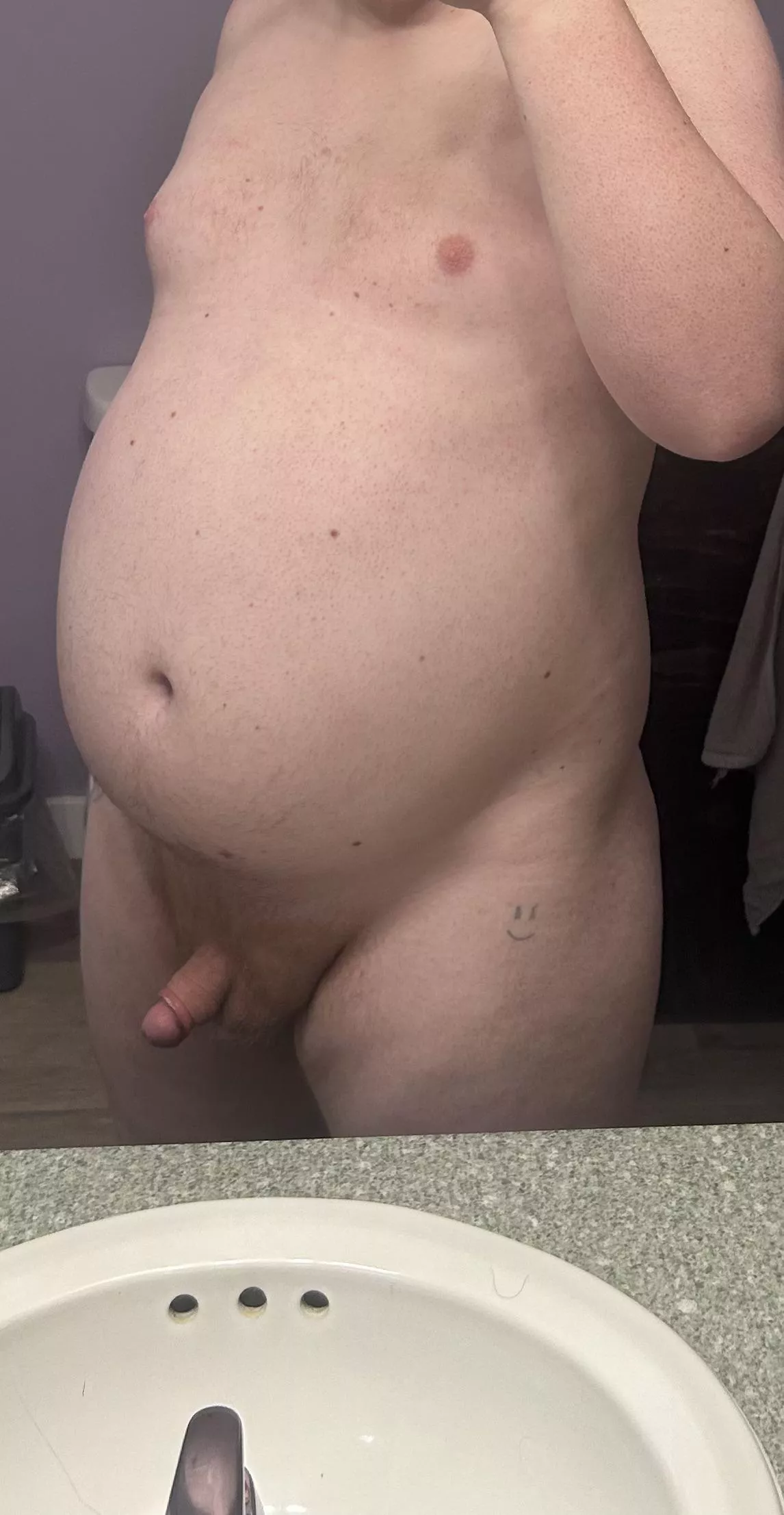 Im not that fat for 18 right? 🫣🐷