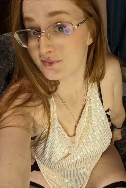 [IRTR] Nerdy with freckles. 