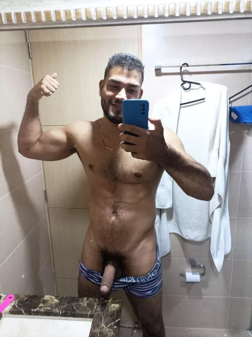 just back from the gym, and i didnt really feel like showering