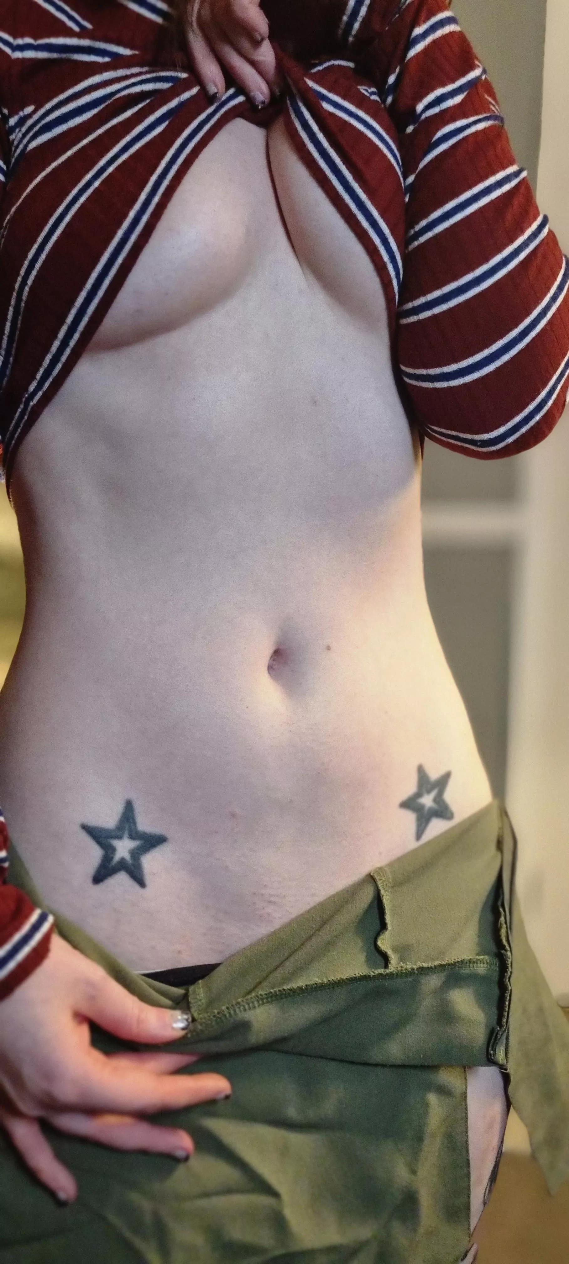 Lick me in between my stars