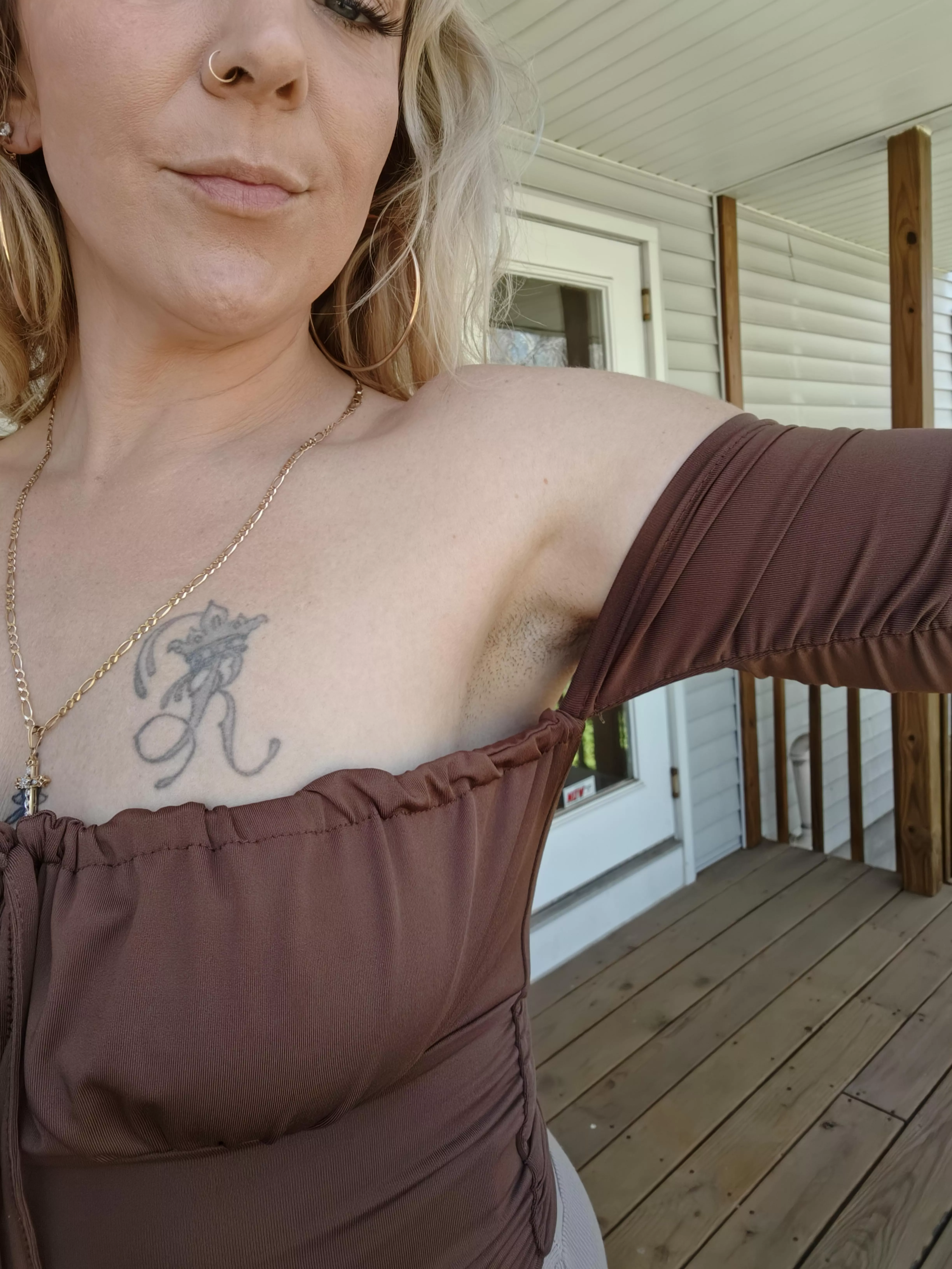 My new favorite style of shirt.. can you tell why?