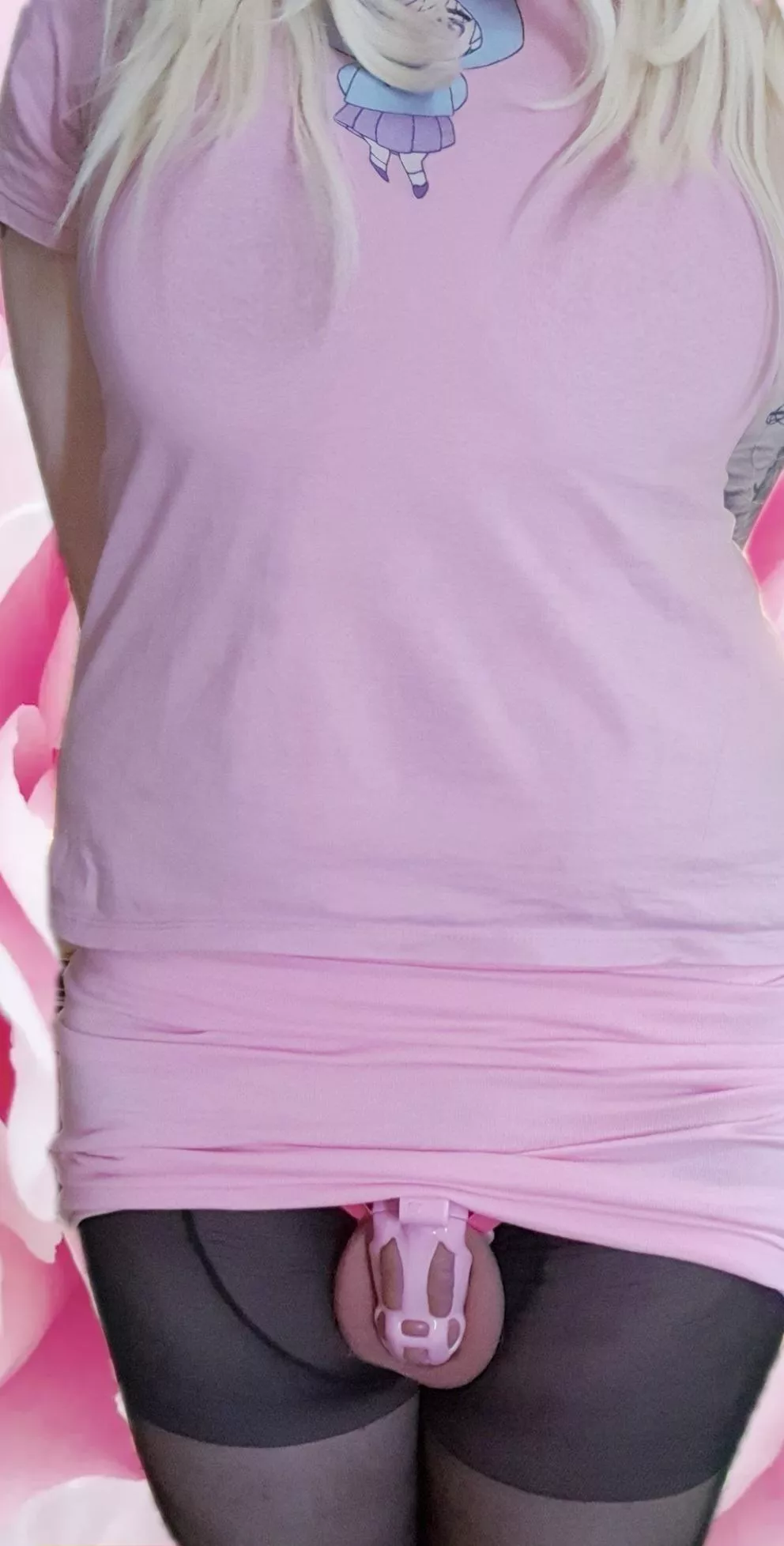 oh, what's hiding under my skirt? oh, what's hiding under my skirt?